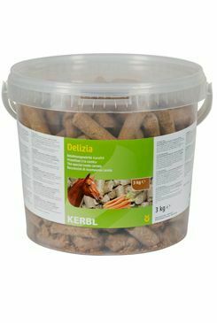 Pochoutka pro koně DELIZIA mrkev 3kg kbelík