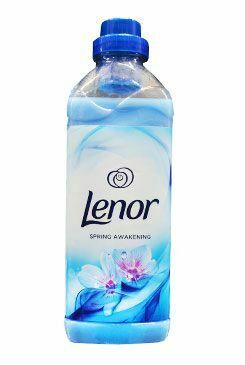 Aviváž LENOR Spring modrá 930ml